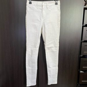 H&M High Waist White Jeans
